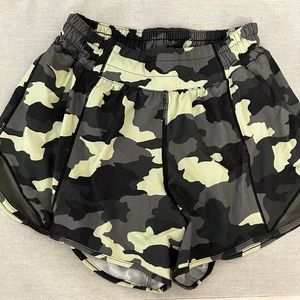 Lululemon Hotty Hot Shorts